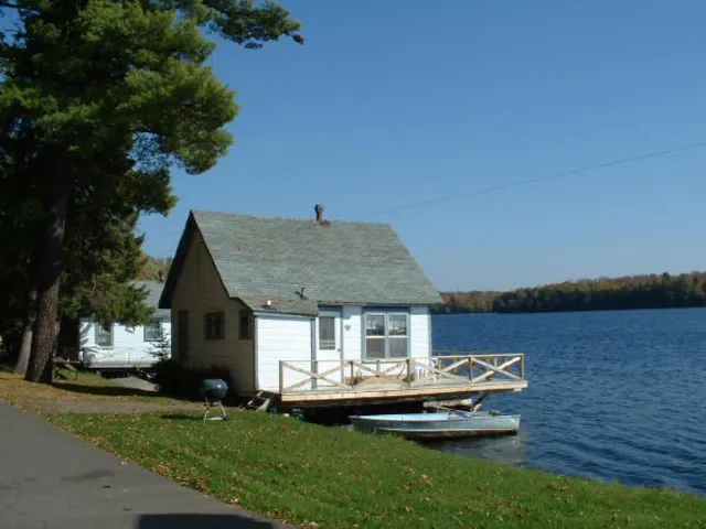 Fay Lake Northwoods Resort