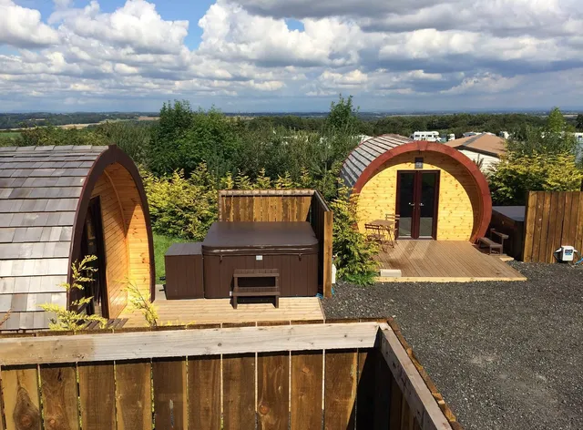 Cheshire Glamping at Lady Heyes