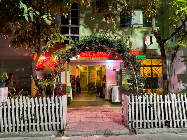 Bells and Peppers Restaurant