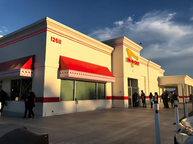 In-N-Out Burger