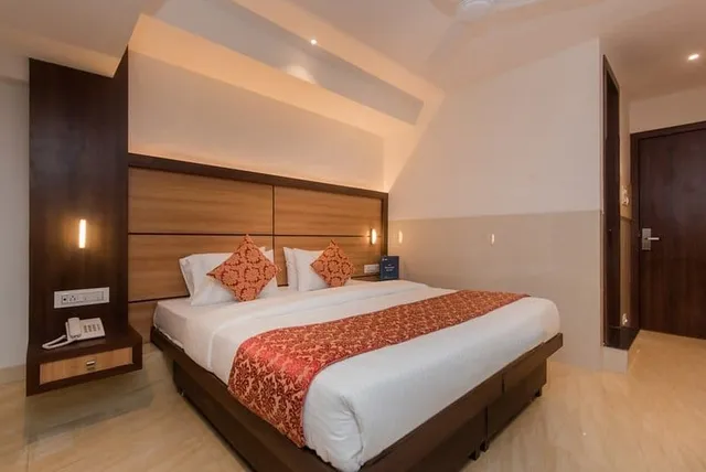 Hotel Mourya Residency