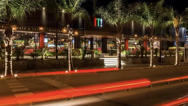 IT! Italy Ristorante & Café & Bar