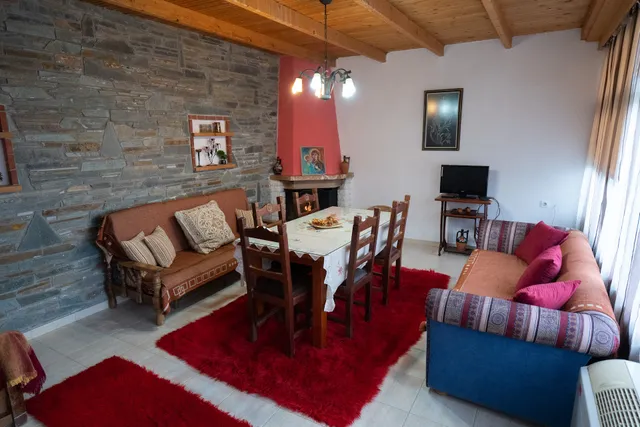 Ξενώνας Αντωνία