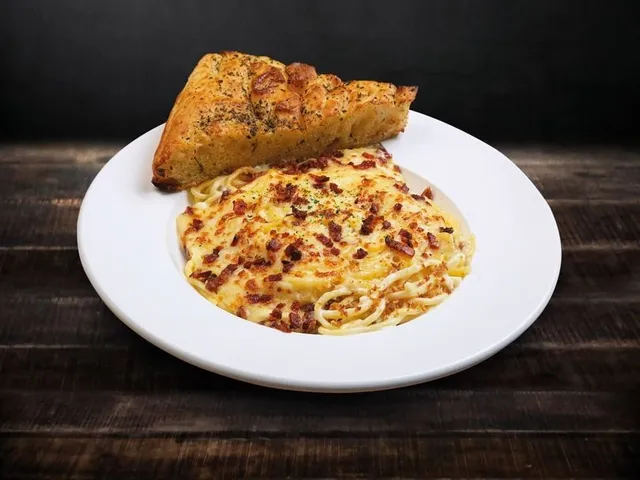 Al Macarone • Eco Centro Los Álamos