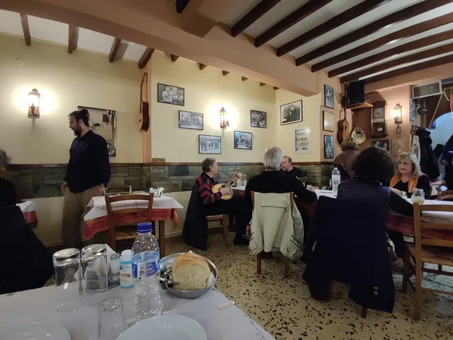 Ταβέρνα το Ρολόι