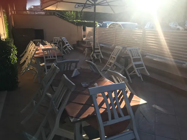 FELICI A TAVOLA pizza sapori e sfizi