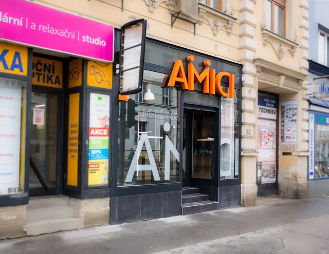 Amici Pizza & Burgers