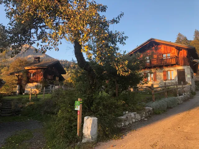 Hameau de Chantemerle: Gîte proche pistes de ski Haute-Savoie, Gîte grande capacité, idéal séminaire/évènement, Alpes du Nord
