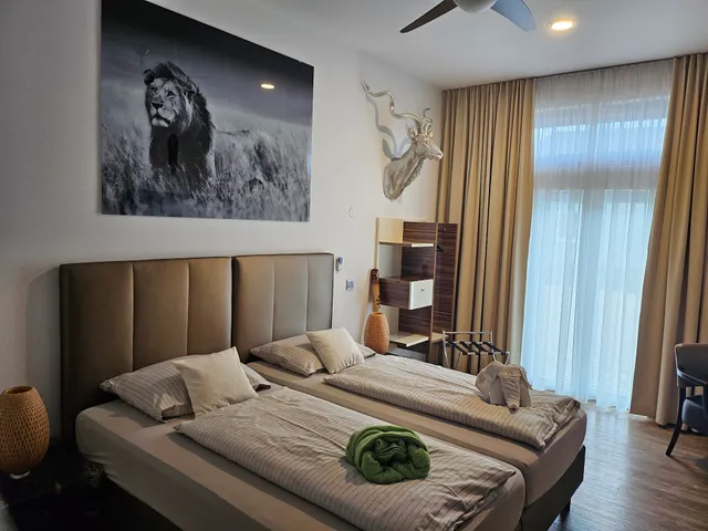 Wuschl-Lounge - Karl-Heinz Altenburger