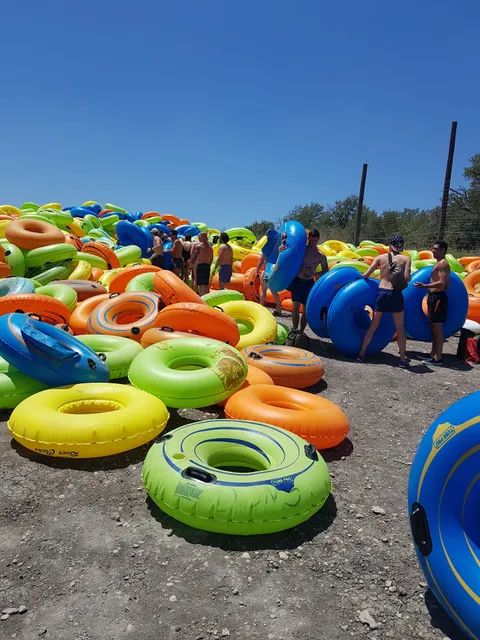 San Marcos Tubing & Float Trips