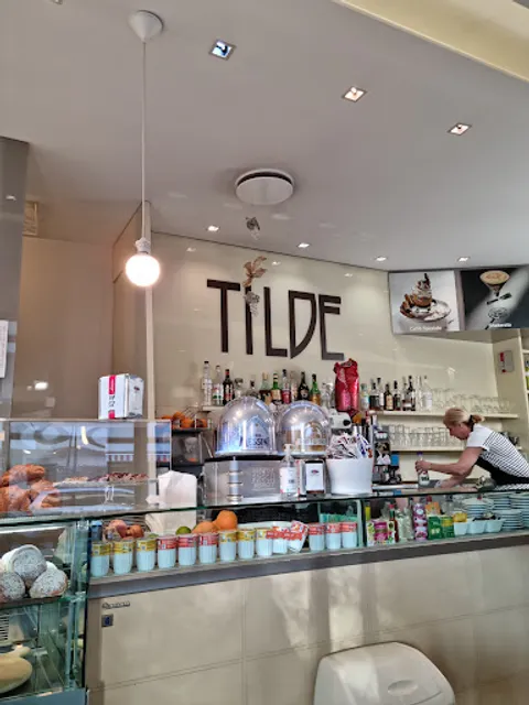 Bar Tilde