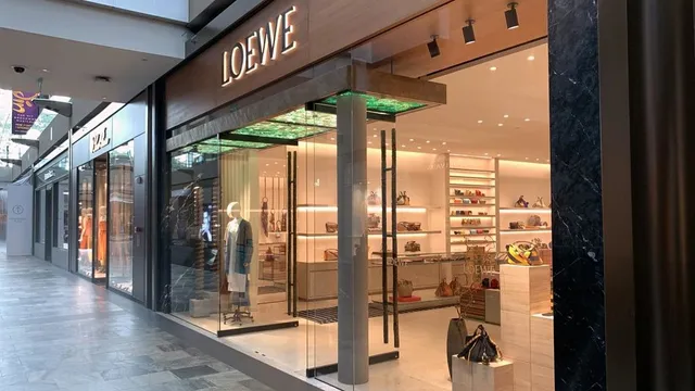 LOEWE Marina Bay Sands Store