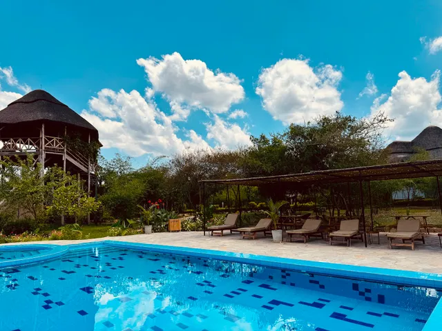 Murchison Falls Bamboo Village