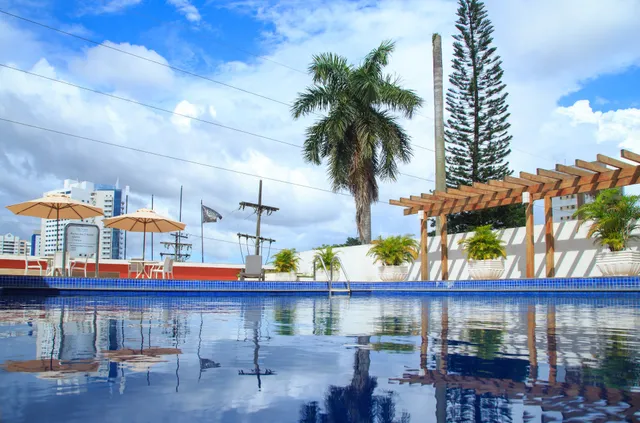 Da Vinci Hotel & Conventions