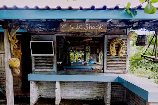 Warung In Salt Restaurant Bar