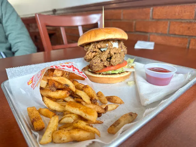 Halal Smash Burger and Phillies (Western Avenue)