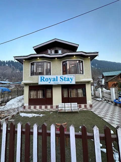 Royal stay - Hotel in Pahalgam