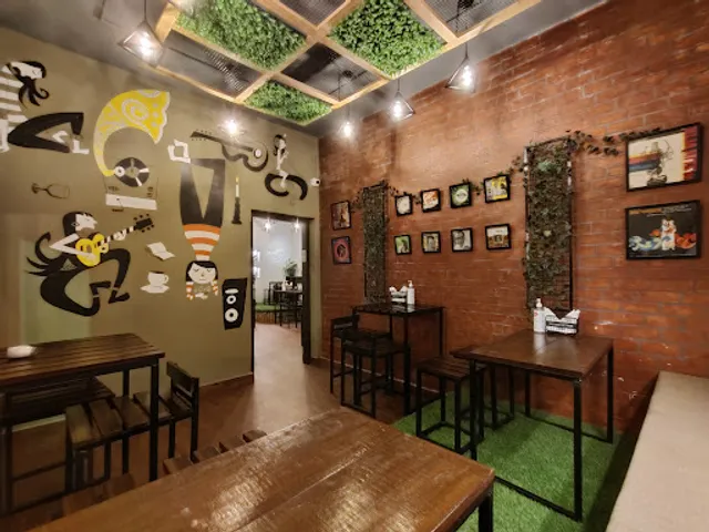 Hangoutz - The Boutique Cafe (Pratapgarh)