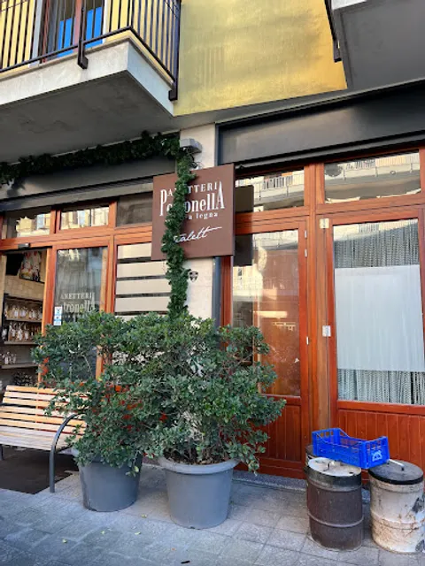 Petronella Panetteria