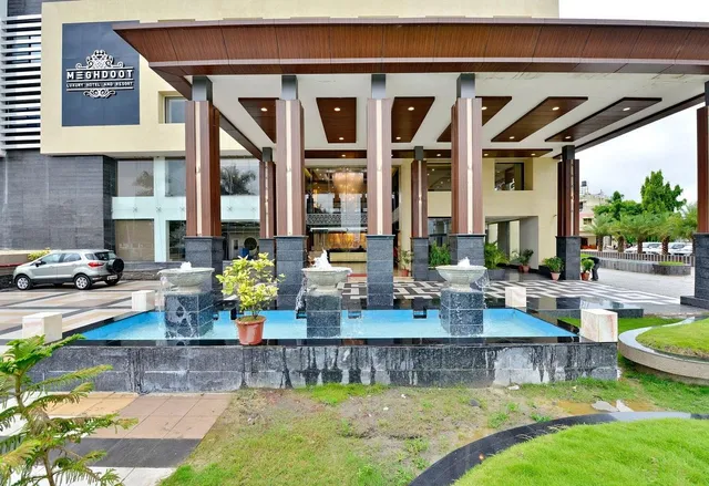 Meghdoot Resort, Indore Road, Ujjain