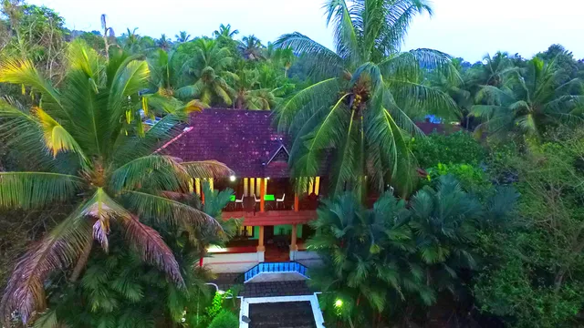 Backwater Retreat Theme House