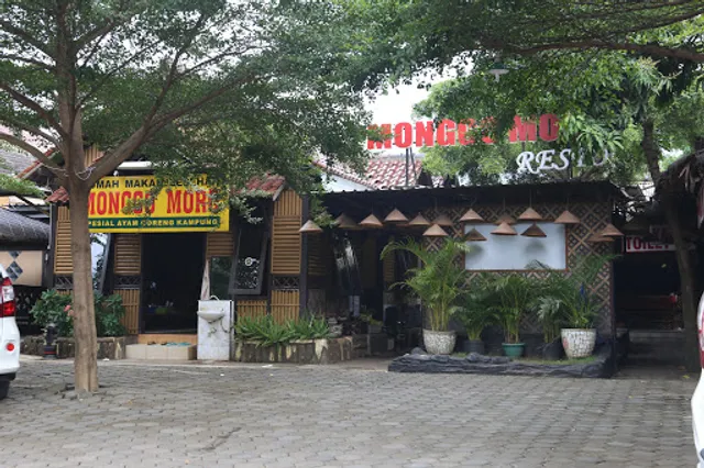 Rumah Makan Monggo Moro