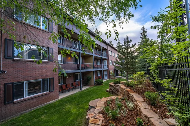 Treasure Mountain Inn