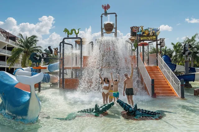 Ocean Riviera Paradise