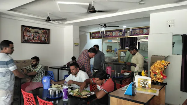 Sri venkata Sai hotel