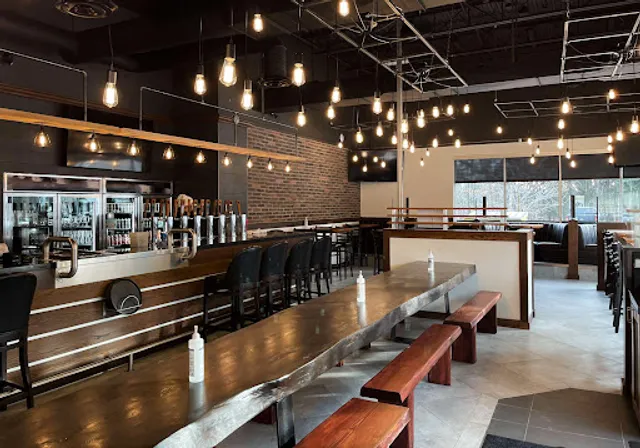 CrossRoads Tap & Kitchen