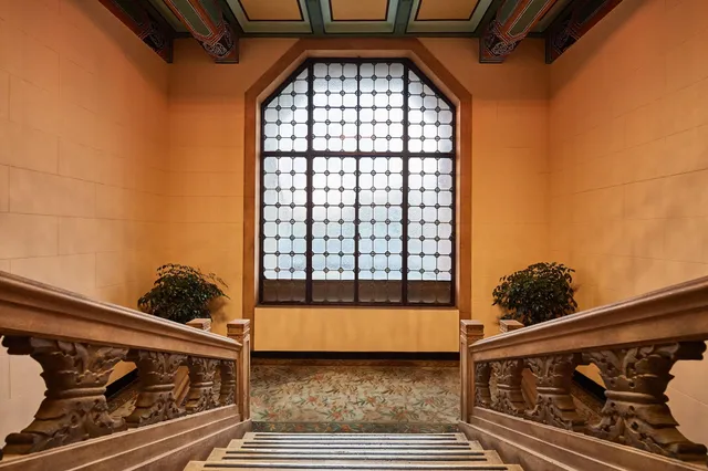 Jinjiang Metropolo Hotel Classiq, YMCA