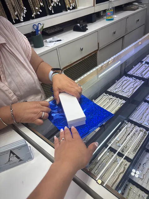 Alberto's Jewelry