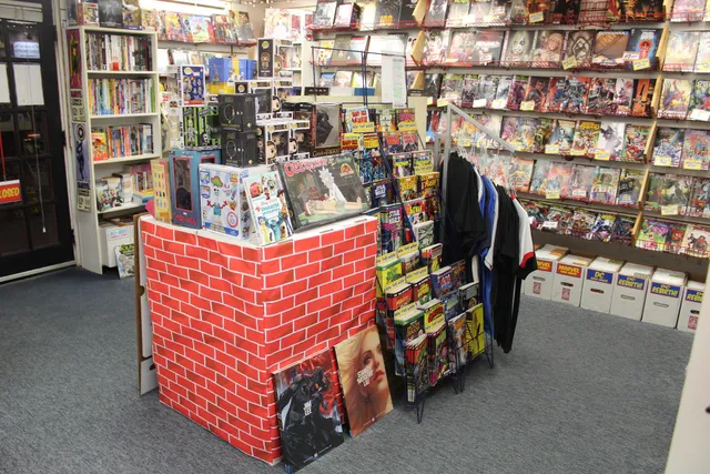 FUNNYBOOKS Comics & Stuff