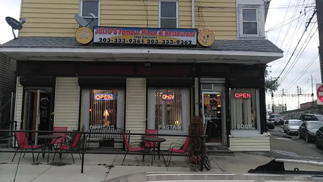 Julio's Famous Pizza