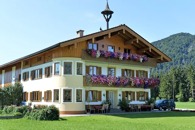 Bio-Bauernhof Bachangerhof Familie Knoll