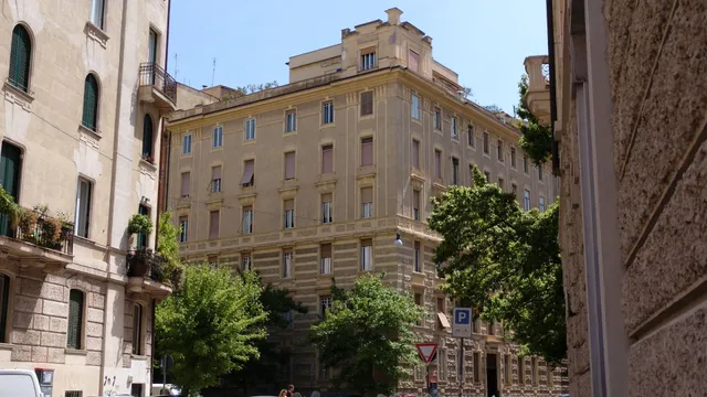 Domus Crescenzio-Guest House