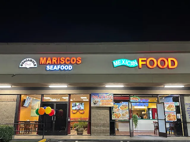 La Parrilla Guacamole Grill