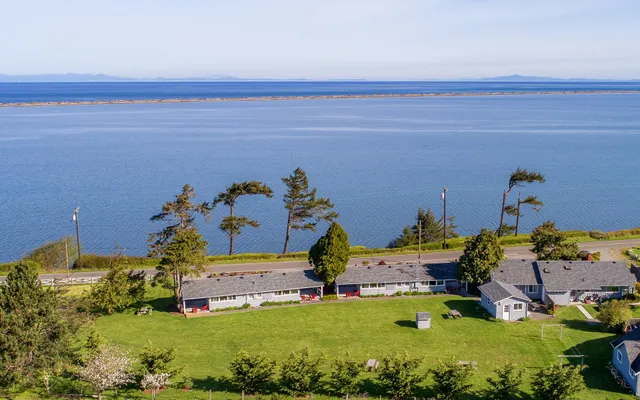 Dungeness Bay Cottages