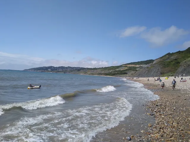 Charmouth Beach going West to Lyme Regis