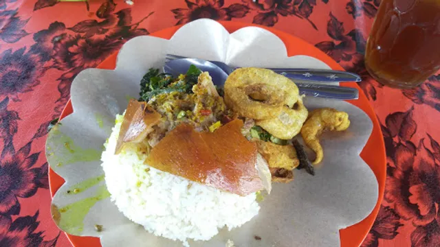 Babi Guling Bu Nyoman Jati