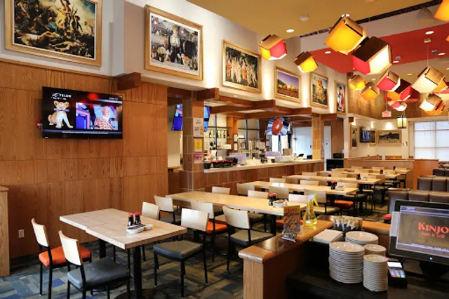 Kinjo Sushi & Grill District