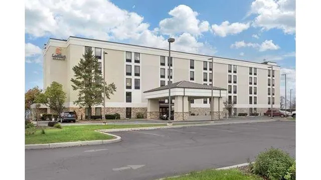 Comfort Inn & Suites Johnstown - Richland Town Center