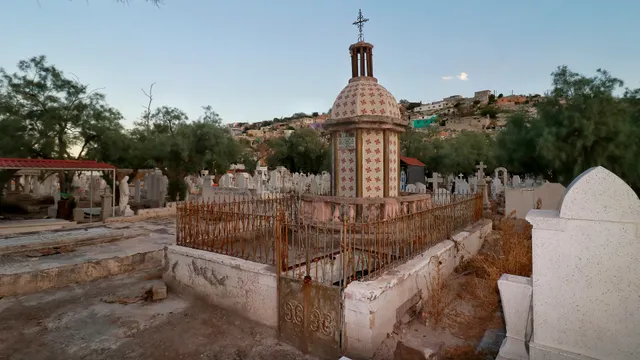 Municipal Pantheon Number One