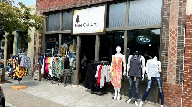Free Culture Clothing