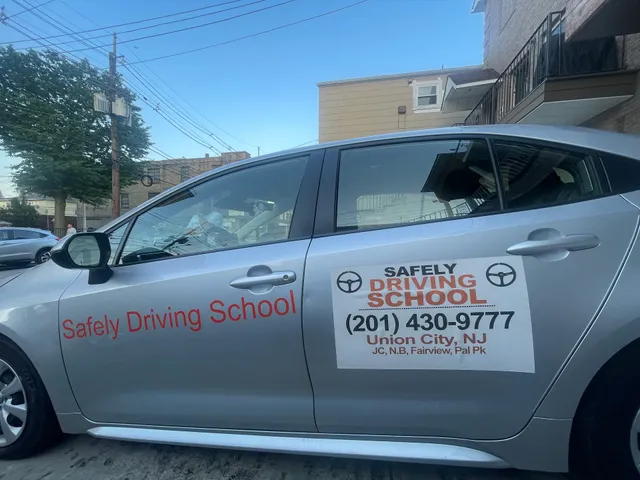 Safely Driving School