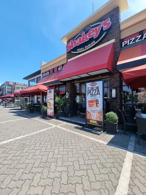 Shakey's Pizza Parlor