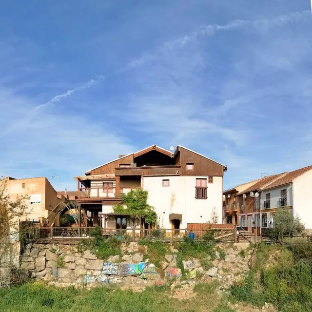 La Choza de Trasmulas. Talleres y alojamiento para grupos.