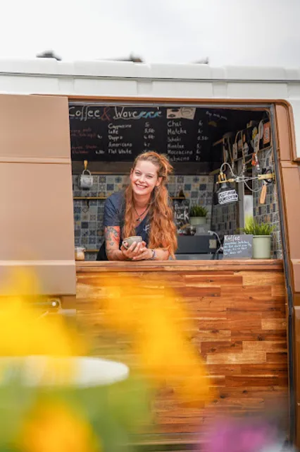 Coffee & Wave Bus Sylt *by Südkap Surfing