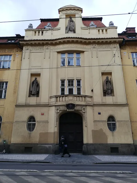 Křižovnická 191/1