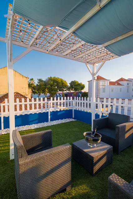 Y.Quebedo - Boutique Apartments